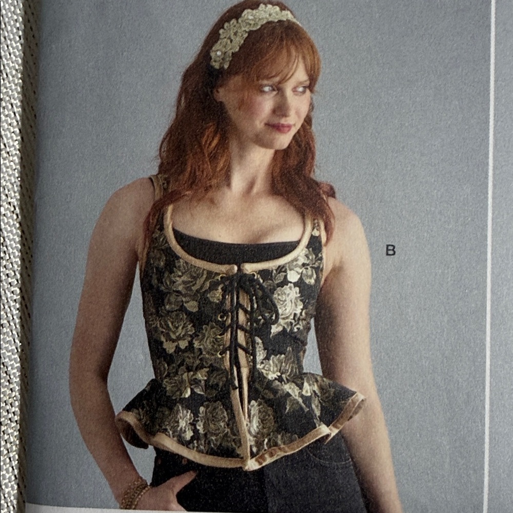 Simplicity Women's Costume Pattern